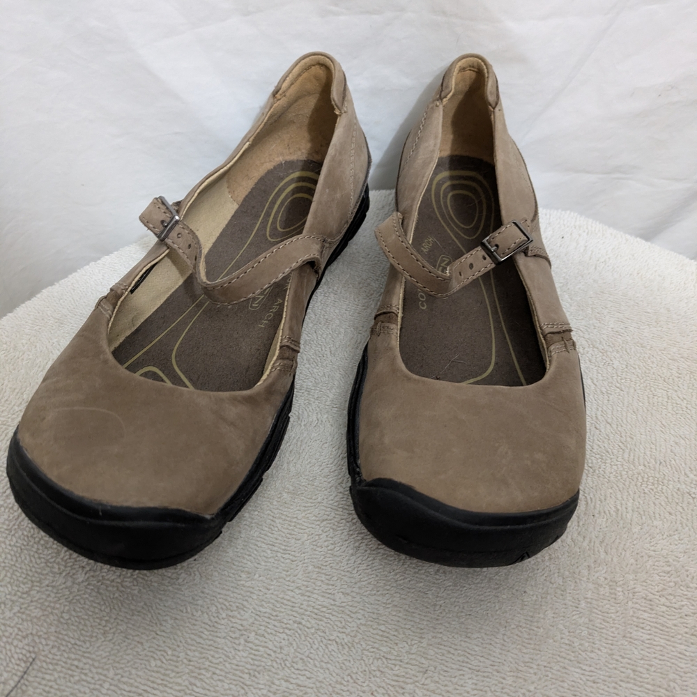 Keen Women’s Taupe Mary Jane Comfort Flats 7.5